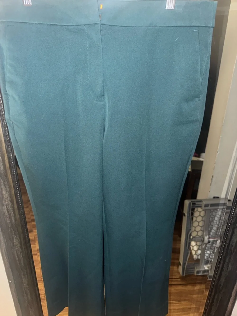 J. Crew Green Kelsey flare pants - Picture 6 of 13